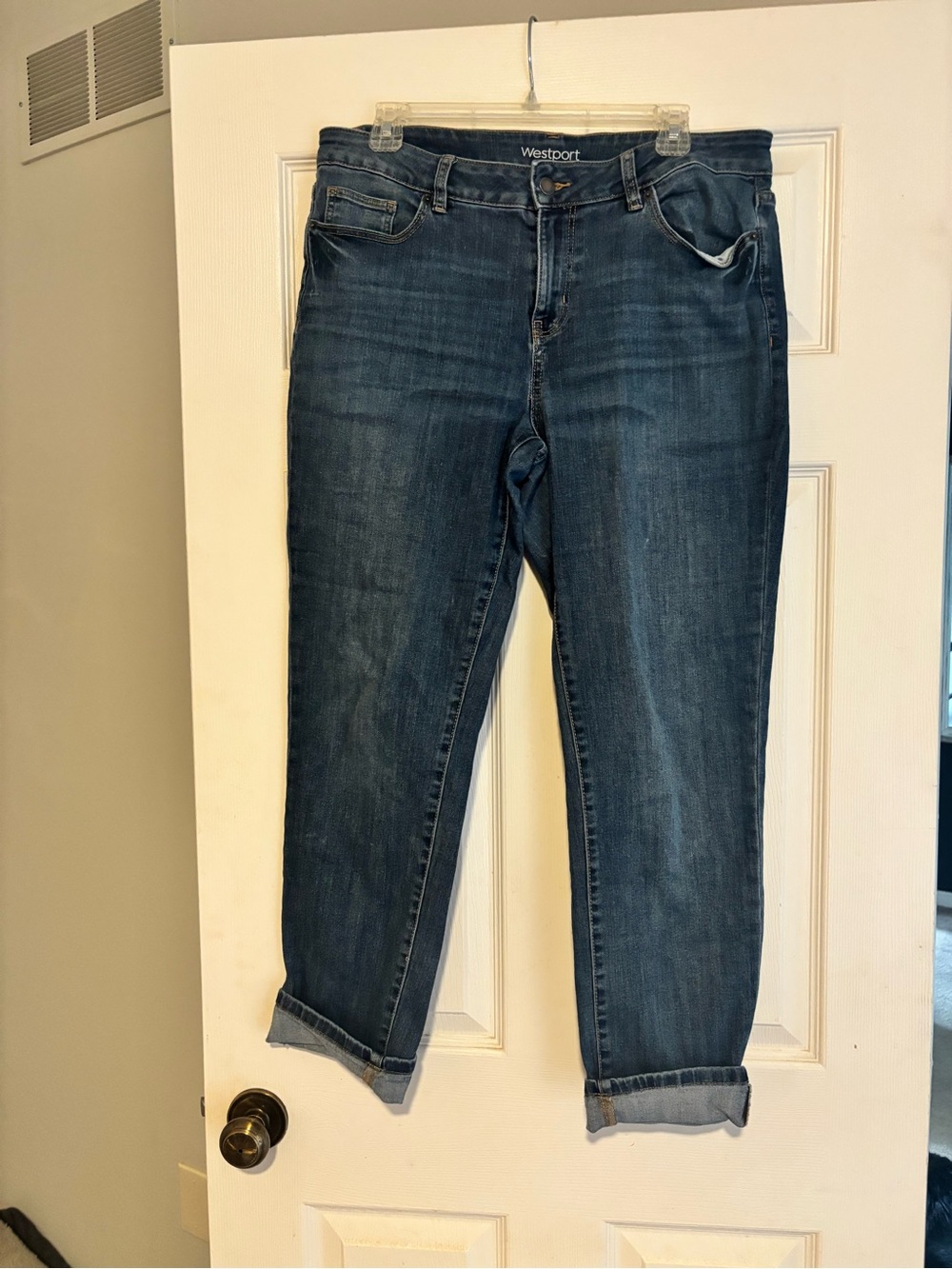 Westport Women's Dark Blue Cropped Straight Jeans